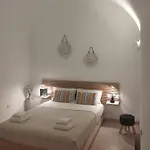 Angeleve With Private Jacuzzi Fira (Santorini)