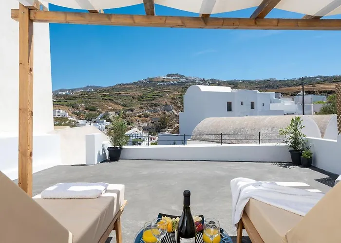 Angeleve With Private Jacuzzi Fíra