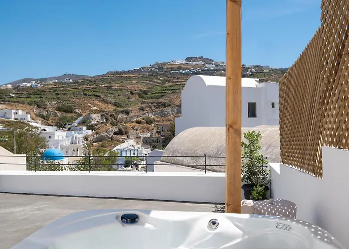 Angeleve With Private Jacuzzi Fira (Santorini)