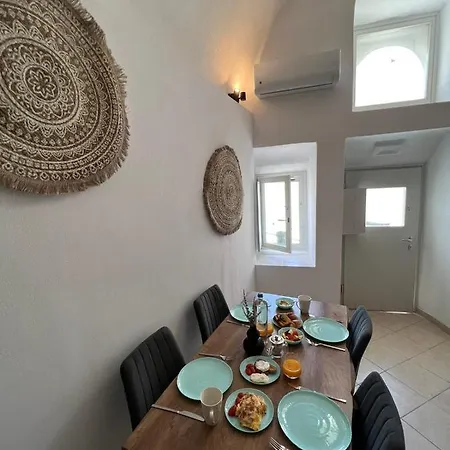 Angeleve With Private Jacuzzi Βίλα Φηρά