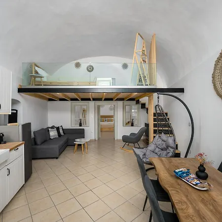 Angeleve With Private Jacuzzi