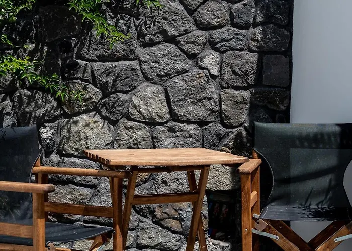 Angeleve With Private Jacuzzi Fira (Santorini)